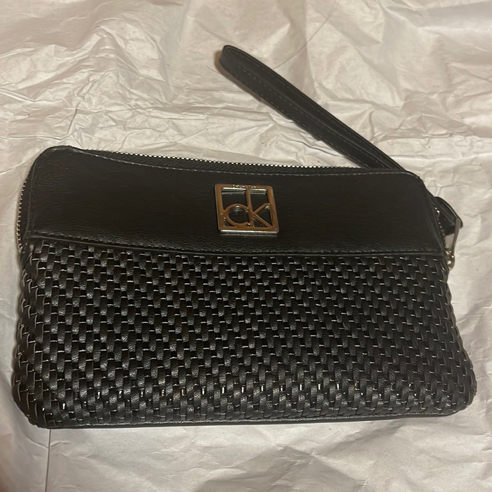 Woven black wristlet